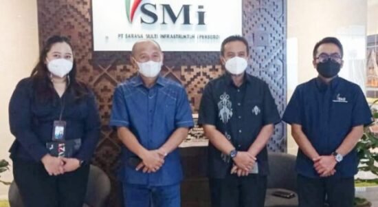 Bupati Pohuwato di dampingi Sekda Melakukan Koordinasi ke PT SMI Guna Mempertanyakan Penyaluran Pinjaman Dana PEN Daerah (humas