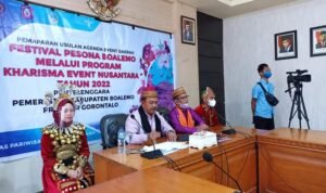Sekda Boalemo, Sherman Moridu saat memaparkan agenda tahunan Festival Pesona Boalemo didepan para kurator Nasional