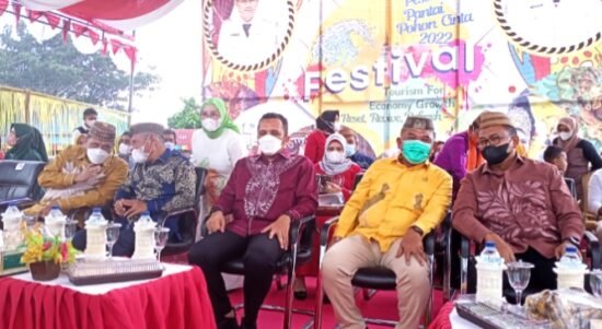 Nasir Giasi hadiri festival Pohon Cinta