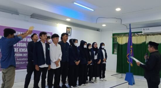 Pelantikan BEM FISIP Unisan