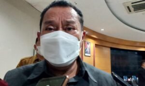 Ketua DPRD Provinsi Gorontalo Paris Jusuf