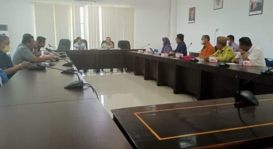 Komisi III DPRD Provinsi Gorontalo evaluasi pelaksanaan tender program tahaun anggaran 2022