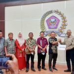 Foto bersama DPRD Pohuwato, Pemkab Pohuwato dan pihak Merdeka Group