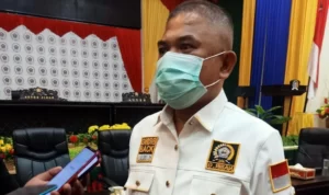 Ketua DPRD Pohuwato Nasir Giasi