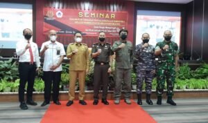 Kejaksaan Tinggi Gorontalo melaksanakan kegiatan Seminar Rehabilitasi terhadap penyalahgunaan narkotika melalui pendekatan restorative