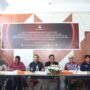 KPU Pohuwato melaksanakan rapat koordinasi bersama stakeholder yang dirangkaikan dengan sosialisasi peraturan KPU Nomor 4 Tahun 2022 Tentang Pendaftaran, Verfifikasi, dan penetapan Partai Politik peserta Pemilu, Selasa, 2 Agustus 2022 di DD resto.