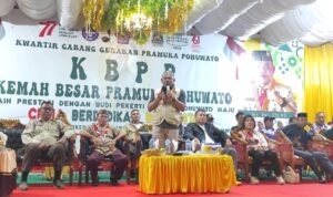 Ketua Kwarcab Pramuka Pohuwato Nasir Giasi menyambut peserta KBPP Tahun 2022