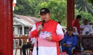 Penjabat Bupati Boalemo, Dr. Drs. Hendriwan, M.Si., Saat Pencanangan HUT RI