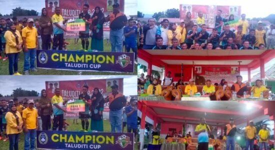 Penyerahan hadiah kepada tim pemenang Taluditi Cup 2022