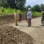 Penjabup Boalemo Tinjau Pekerjaan Jalan Penghubung Antara Desa