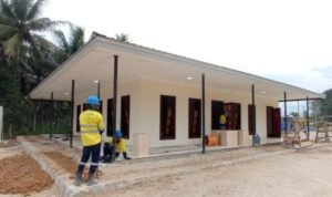 Masjid di Desa Hulawa yang dibangun PT. PETS