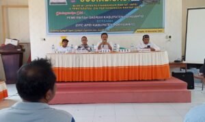DPC Asosiasi Penambang Rakyat Indonesia (APRI) Kabupaten Pohuwato menggelar sosialisasi blok Wilayah Pertambangan Rakyat (WPR) dan Persyaratan Izin Pertambangan Rakyat (IPR).