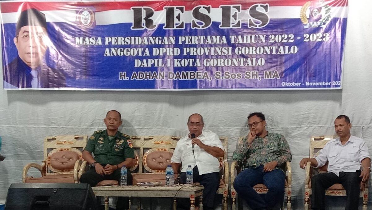 Anggota DPRD Provinsi Gorontalo Adhan Dambea menggelar reses di Kecamatan Kota Barat, Kota Gorontalo, Kamis 3 November 2022