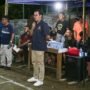 Fachrudin Salilama memberikan sambutan pada pembukaan turnamen futsal Kelurahan Tenda, Kecamatan Hulonthalangi