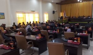 DPRD Kabupaten Pohuwato menggelar Rapat Paripurna dalam rangka penyampaian nota pengantar Rancangan Peraturan Daerah (Ranperda) Anggaran Pendapatan dan Belanja Daerah (APBD) Tahun anggaran 2023