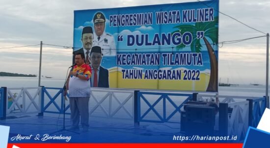 - Penjabat Bupati (Penjabup) Boalemo Hendriwan meresmikan kawasan wisata kuliner di Desa Pentadu Barat