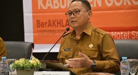 Bupati Kabupaten Gorontalo Utara Thariq Modanggu