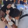 Puskesmas Berlian saat melaksanakan Posyandu di Desa Mutiara