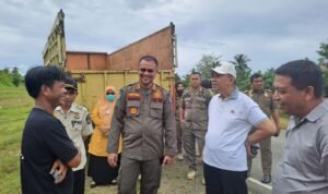 Masran Rauf Melaksanakan Penertiban Perusahaan Sampah Plastik di Kabgor