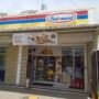 Toko Indomaret tempat Moh Rivaldi Abdullah bekerja sebelum dugaan pemecatan lisan keluar.