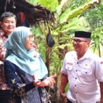 Tim Observasi saat mengunjungi lokasi Desa percontohan Desa Tombulilato sebagai Desa antikorupsi