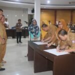 Sekretariat Provinsi Gorontalo melaksanakan serah terima jabatan (Sertijab), administrator di lingkup sekretariat DPRD Provinsi Gorontalo