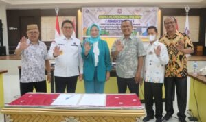 Ketua Komisi IV DPRD Provinsi Gorontalo, saat menghadiri Rapat Koordinasi Daerah Rembuk Stunting Provinsi Gorontalo