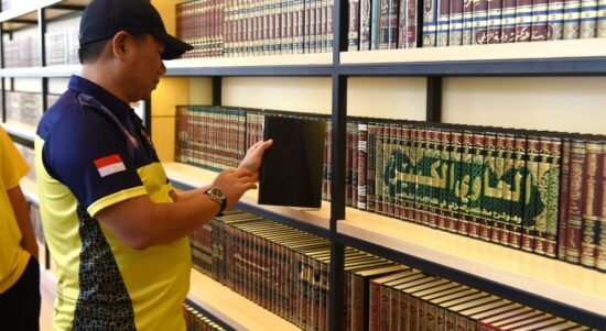 Penjagub Kujungi Rumah Literasi Dengan Konsep Eropa