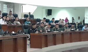 Kunjungan kerja Tim Lemhannas RI dalam rangka Studi Strategis Dalam Negeri (SSDN) PPRA LXV tahun 2023. Rabu, 29 maret 2023, di ruang paripurna DPRD Provinsi Gorontalo.
