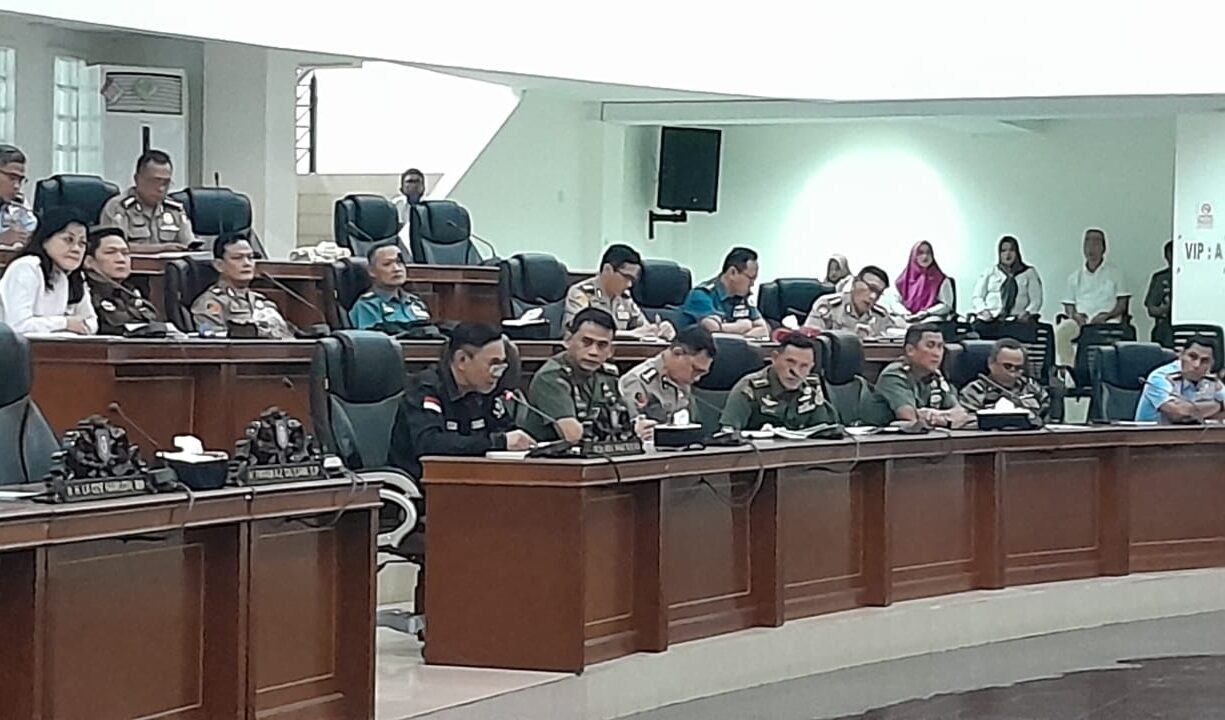 Kunjungan kerja Tim Lemhannas RI dalam rangka Studi Strategis Dalam Negeri (SSDN) PPRA LXV tahun 2023. Rabu, 29 maret 2023, di ruang paripurna DPRD Provinsi Gorontalo.