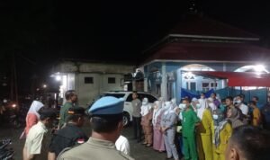 Masran Rauf Melaksanakan Apel kepada Perawat dan Petugas Keamanan di rumah sakit tani boalemo