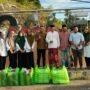 HMI dan KAHMI Boalemo Bagikan Takjil dalam rangka menyambut bebasnya Anas Urbaningrum