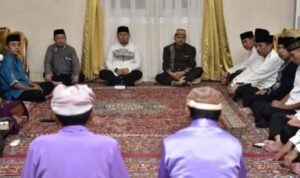 Pelaksanaan adat Tonggeyamo di rumah jabatan Gubernur Gorontalo