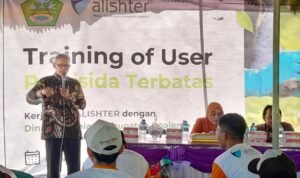 Kepala Pusat Alisher Mulyadi Benteng dalam sambutan pembukaan training of user pestisida