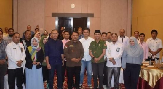 Peserta Bimtek fasilitasi dan pembinaan penanganan pelanggaran pada tahapan pemuktahiran data pemilih Pemilihan Umum