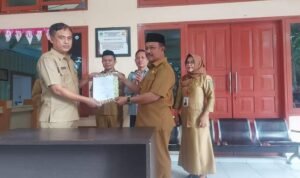 Penyerahan SK Plt Kadis PUPR Boalemo