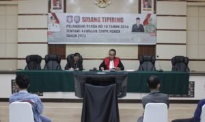 Satpol PP Melakukan Tuntutan Pelanggar Perda No 10 Tahun 2014