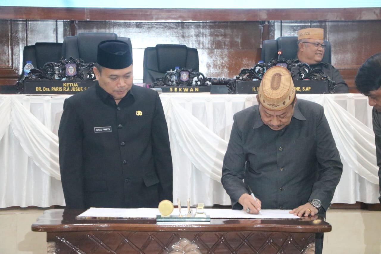 Rapat Paripurna LKPJ Pemprov Gorontalo di gedung DPRD Provinsi Gorontalo