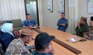 Empat Kades di Boalemo Menyambangi Kantor Dinas Komunikasi Informatika dan Statistik ( Kominfotik) Provinsi Gorontalo