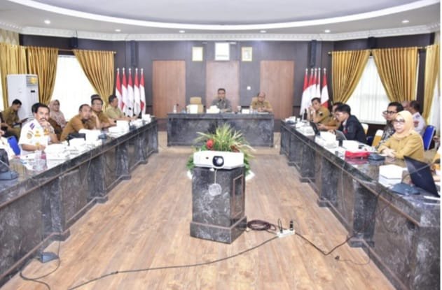 Pemerintah Provinsi Gorontalo di Pimpin PLT Sekda Provinsi Gorontalo Budiyanto Sidiki Melaksanakan Rapat Pembahasan Keguatan Car Free Day (CFD)