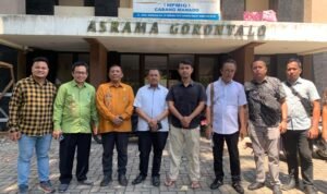 Ketua DPRD Paris Jusuf Meninjau Keberadaan Asrama Gorontalo di Manado