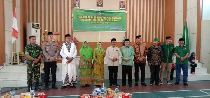 PJ Bupati Boalemo Sherman Moridu saat menghadiri pelantikan pengurus pimpinan cabang muslimat Nahdatul Ulama