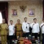 Bupati Gorontalo Utara Thariq Modanggu saat menerima kunjungan PLN Sulutenggo