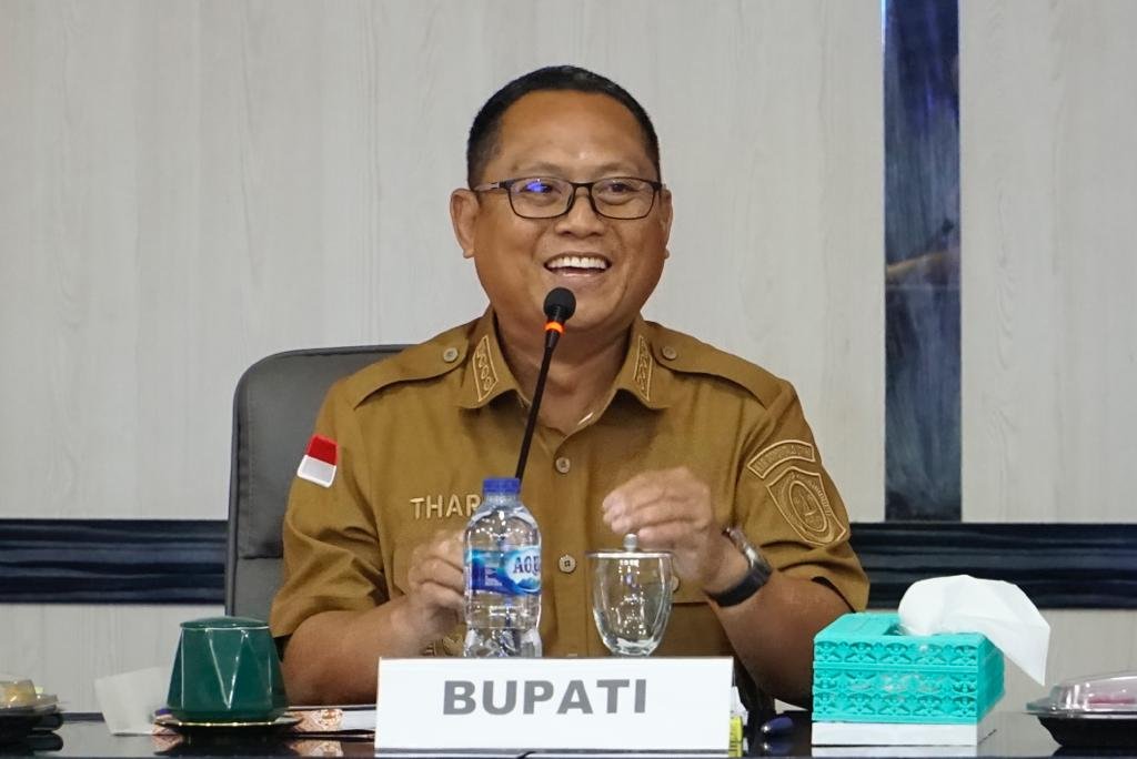 Bupati Gorontalo Utara Thariq Modanggu