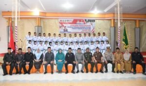 Pj. Bupati Boalemo Sherman Moridu saat menghadiri pengukuhan 32 anggota paskibraka kabupaten Boalemo