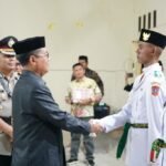 Bupati Thariq saat menghadiri pengukuhan anggota paskibraka