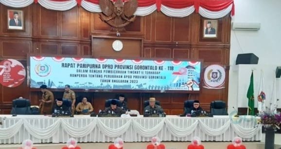 DPRD Provinsi Gorontalo Melakukan Rapat Paripurna ke 118 kemarin