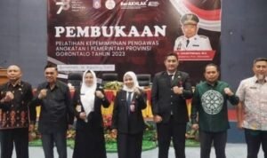 Ketua komisi I Aw Thalib Menjadi Narasumber di daulat menjadi Narasumber Pelatihan Kepemimpinan Pengawas (PKP) Angkatan I di Lingkungan Pemerintah Provinsi Gorontalo