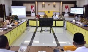 Suasana Rapat lintas OPD terkait Koordinasi dan Evaluasi Percepatan Penurunan Tengkes di Provinsi Gorontalo