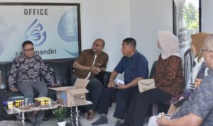 Kunjungan Kerja Pansus I Ke Pengusaha. Kegiatan ini bagian dari penyempurnaan ranperda kemudahan berusaha